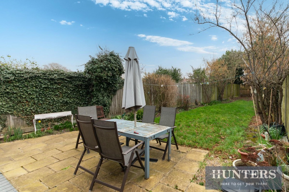 St. Philips Avenue, Worcester Park