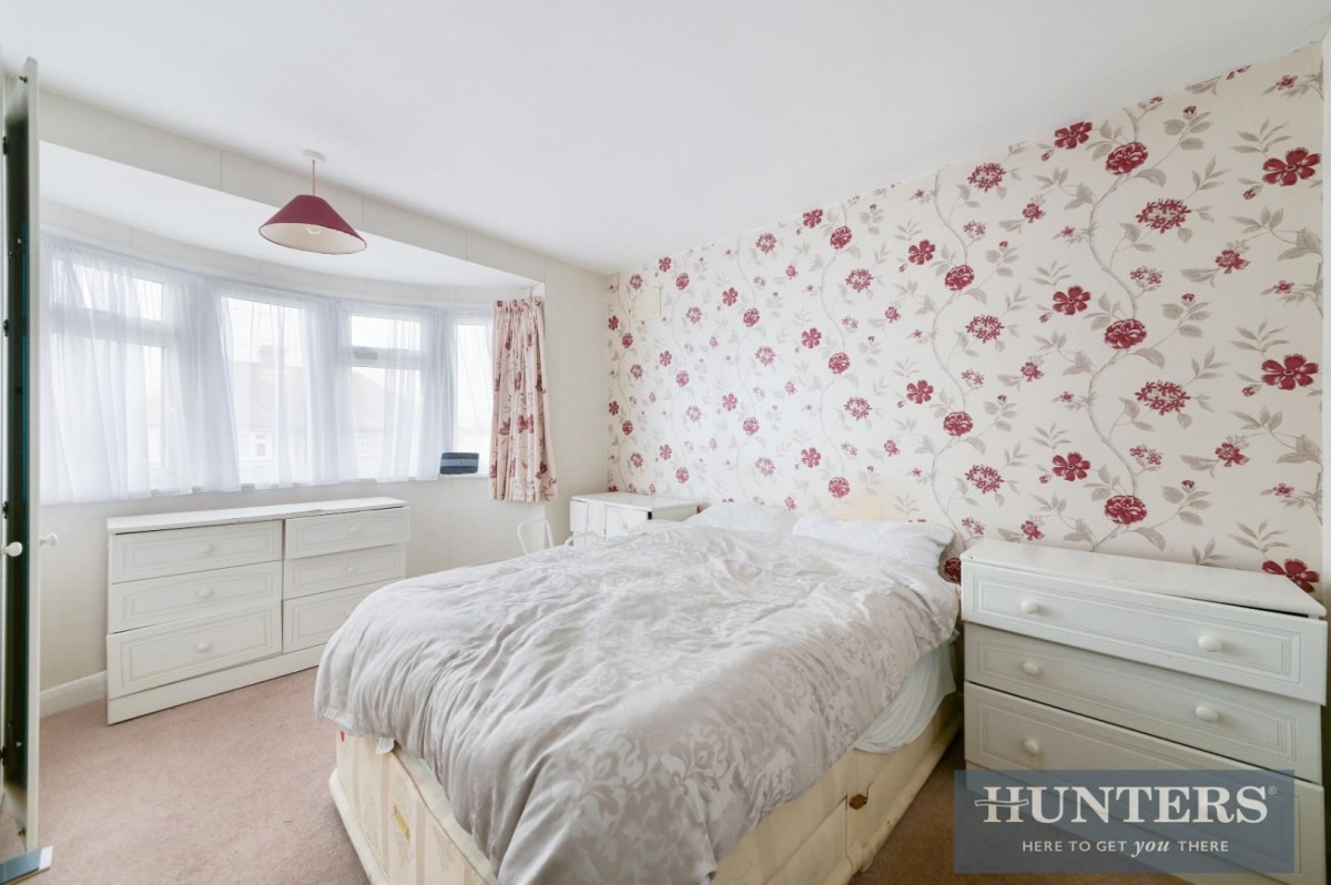 St. Philips Avenue, Worcester Park