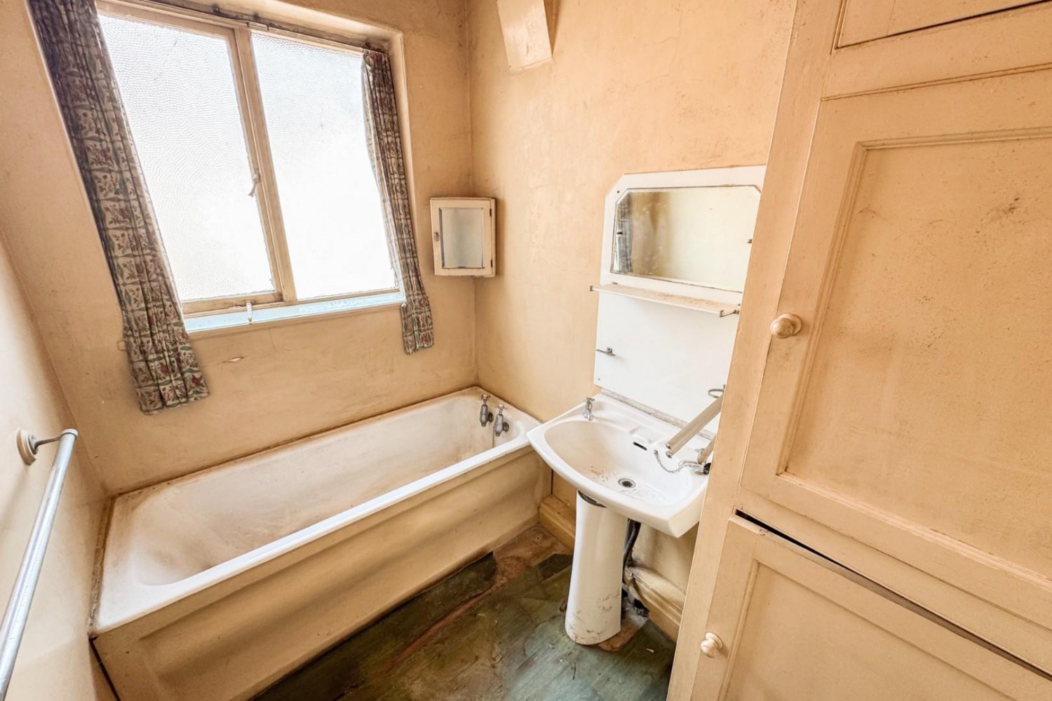 Mount Gardens, Alwoodley, Leeds