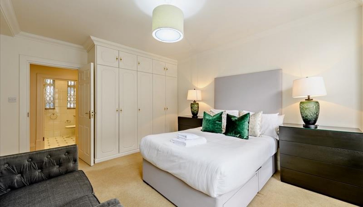 Strathmore Court, Park Road, London, NW8