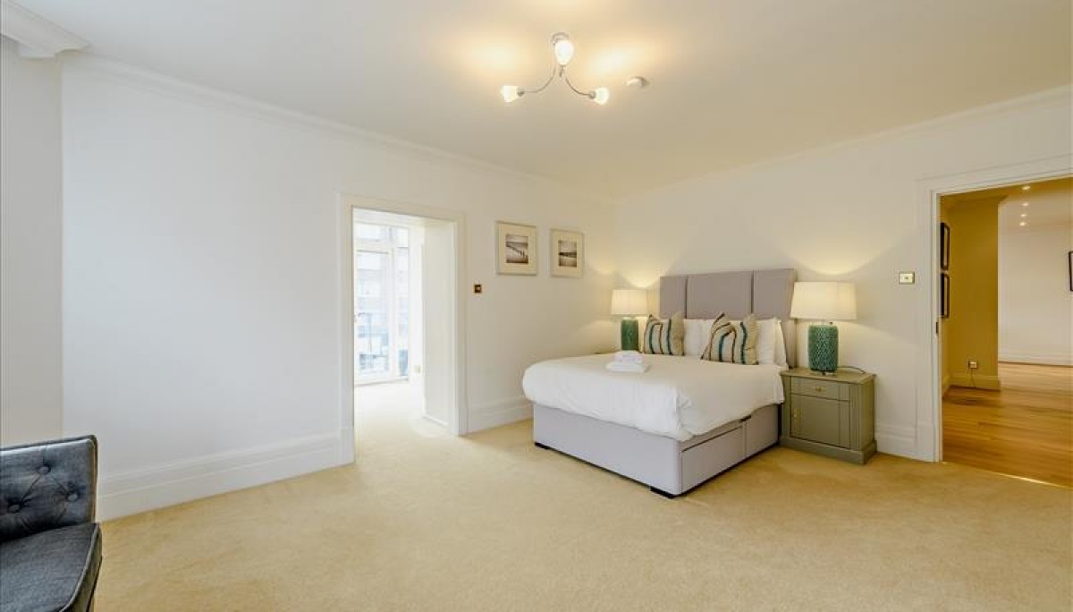 Strathmore Court, Park Road, London, NW8