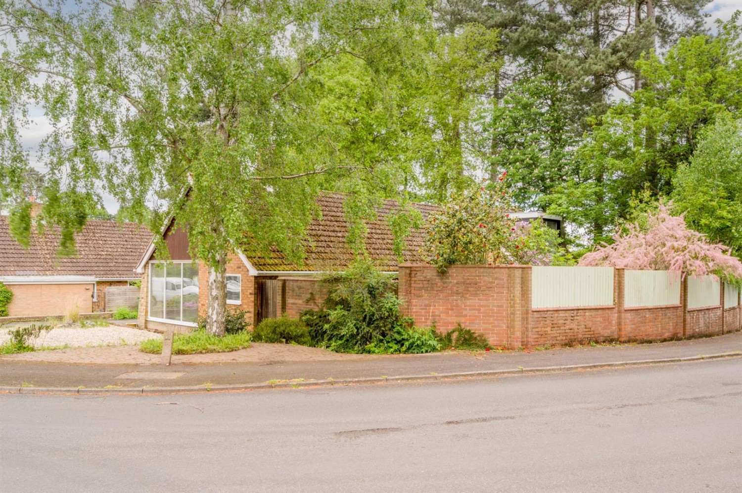 Summercourt Square, Kingswinford, DY6 9QJ