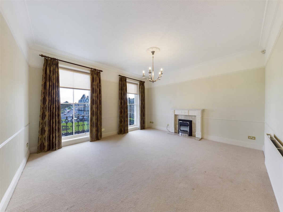 Prince Of Wales Apartments , Prince Of Wales Terrace, Scarborough