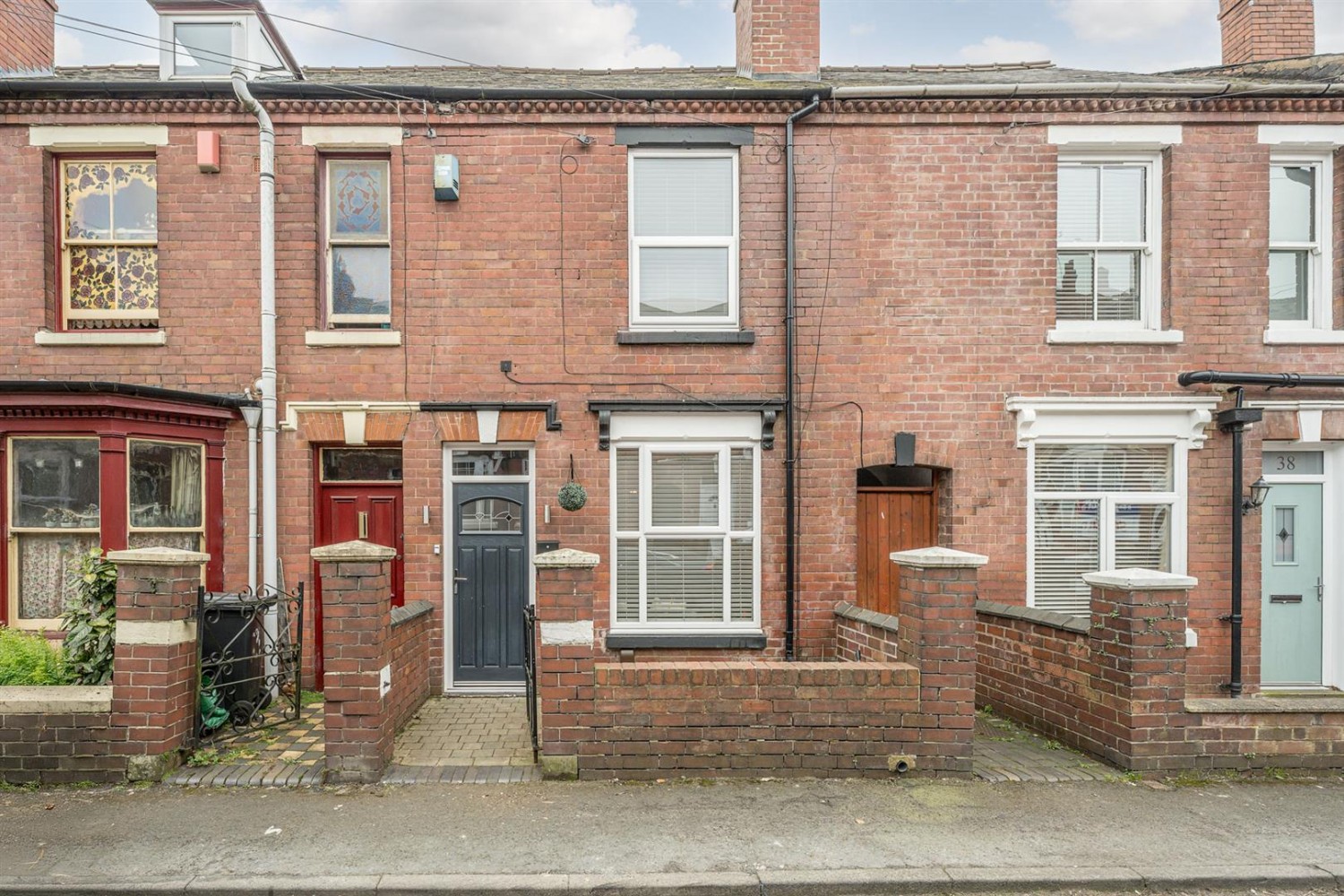 Platts Crescent, Stourbridge, DY8 4YZ
