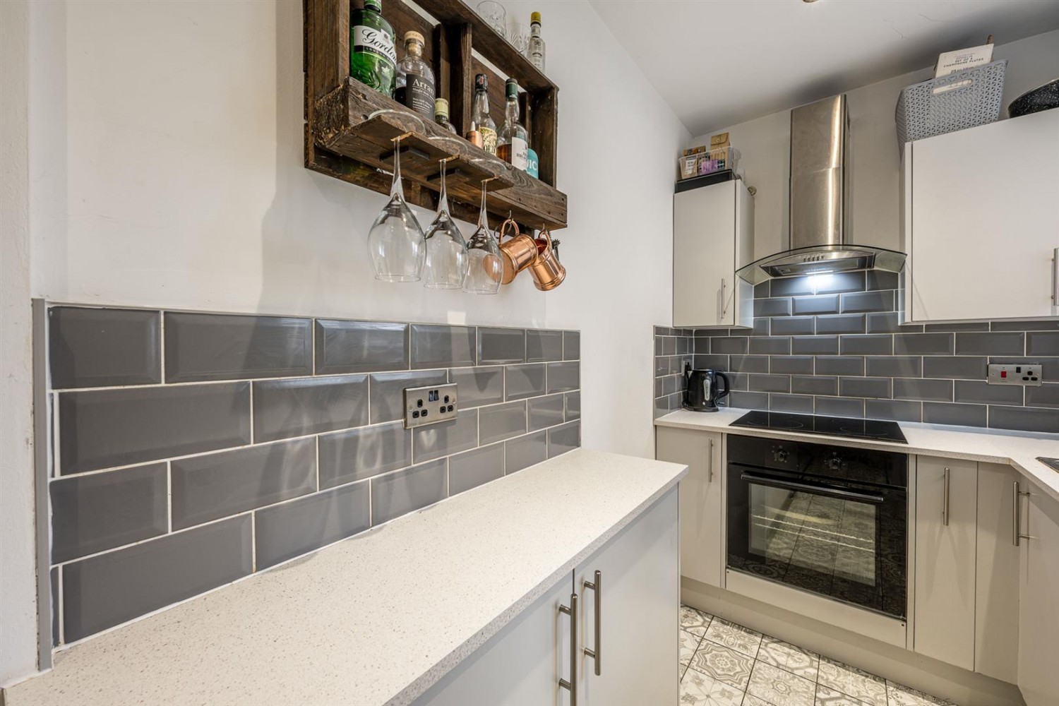 Platts Crescent, Stourbridge, DY8 4YZ