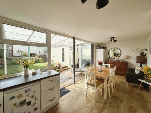 Carlyon Gardens