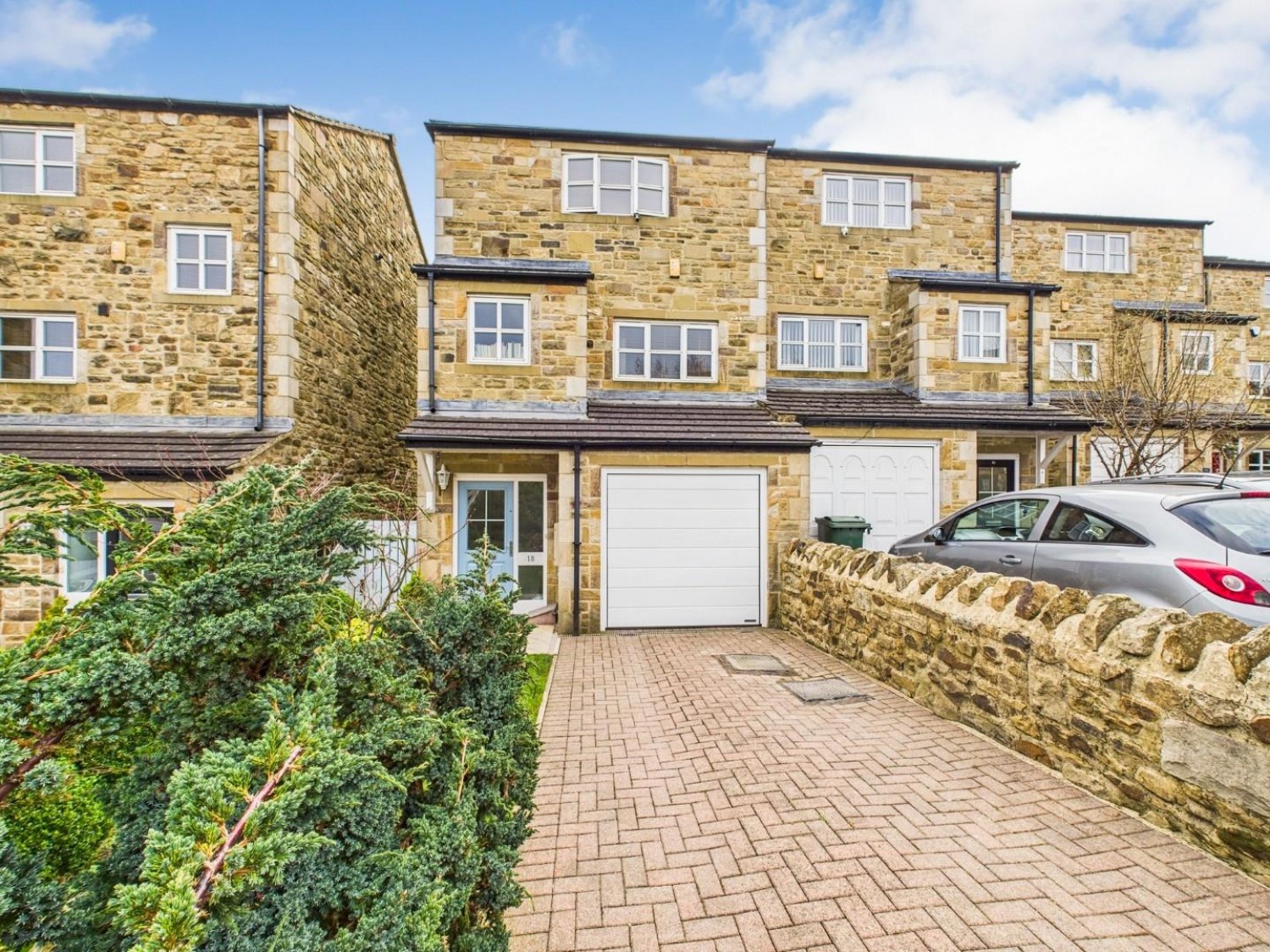 Pepper Hill Lea, Keighley