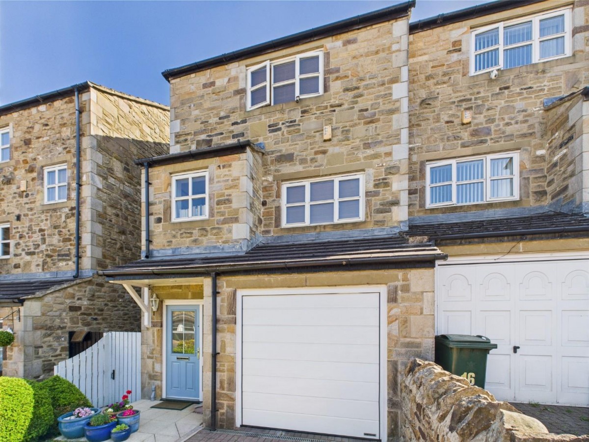 Pepper Hill Lea, Keighley