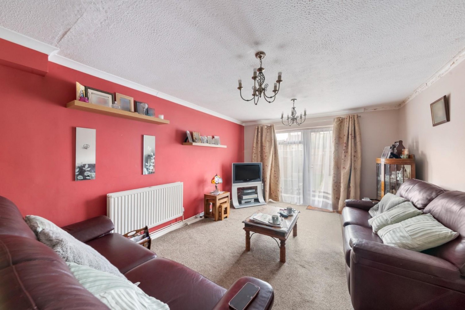 Manor Waye, Uxbridge, UB8 2BQ