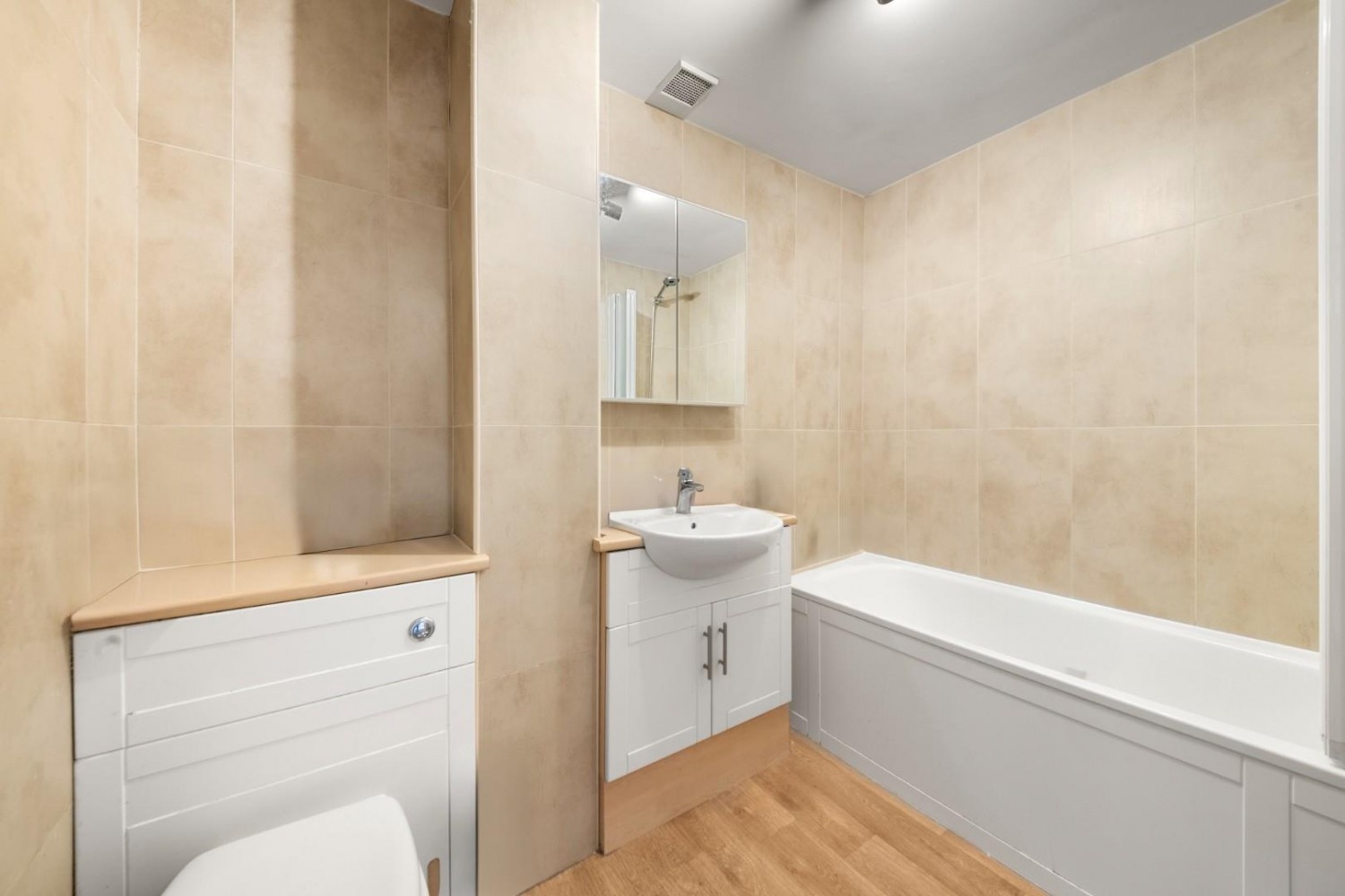 Manor Waye, Uxbridge, UB8 2BQ