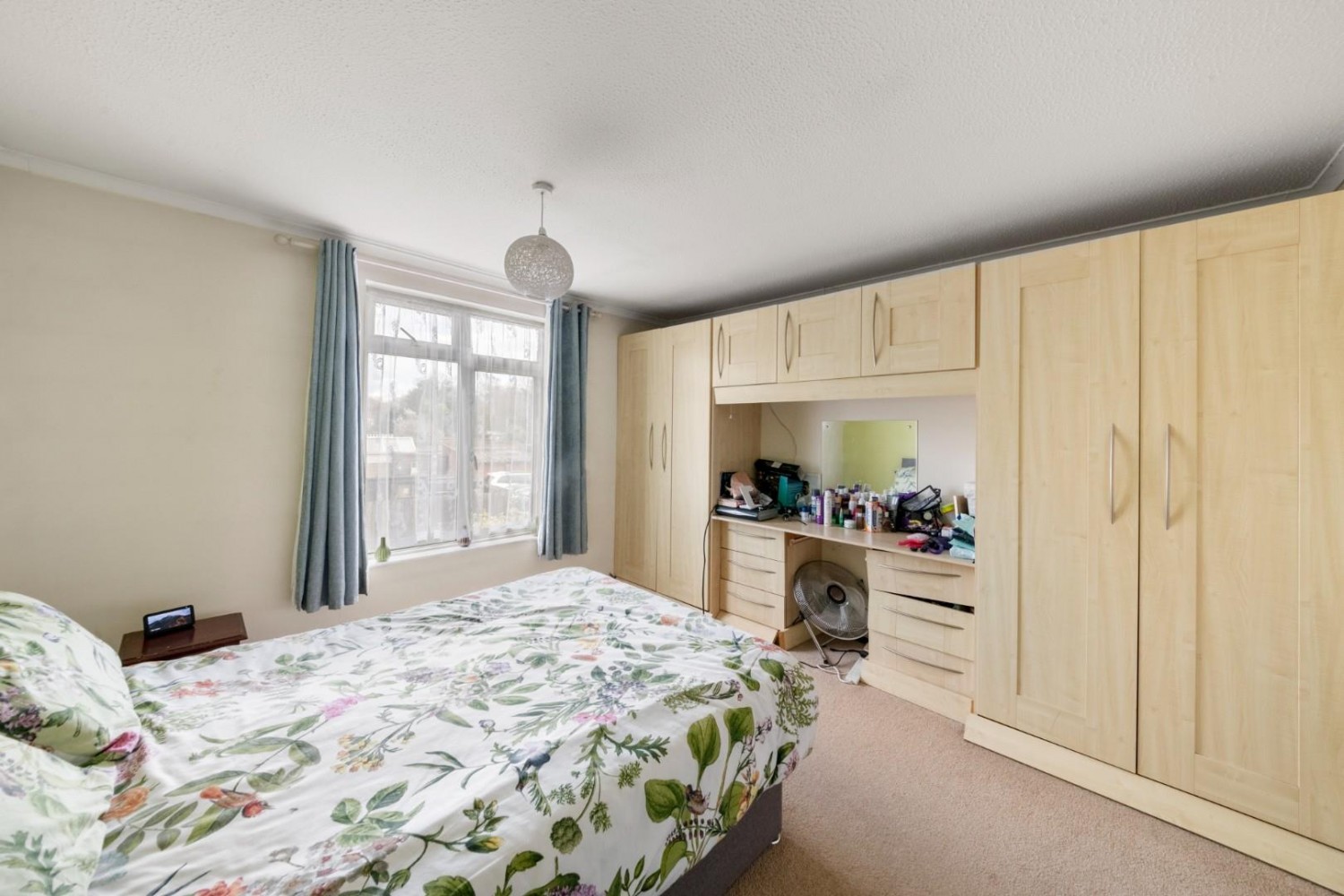 Manor Waye, Uxbridge, UB8 2BQ