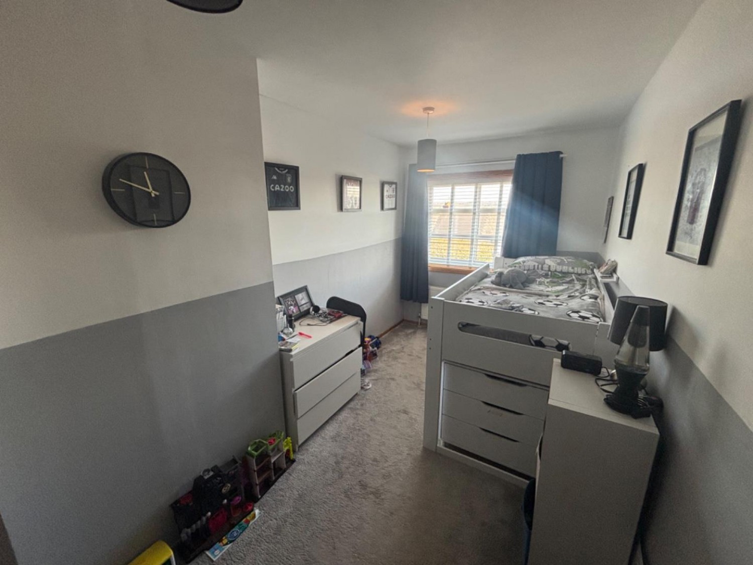 Margaret Llewelyn Davies Close, Redditch B98