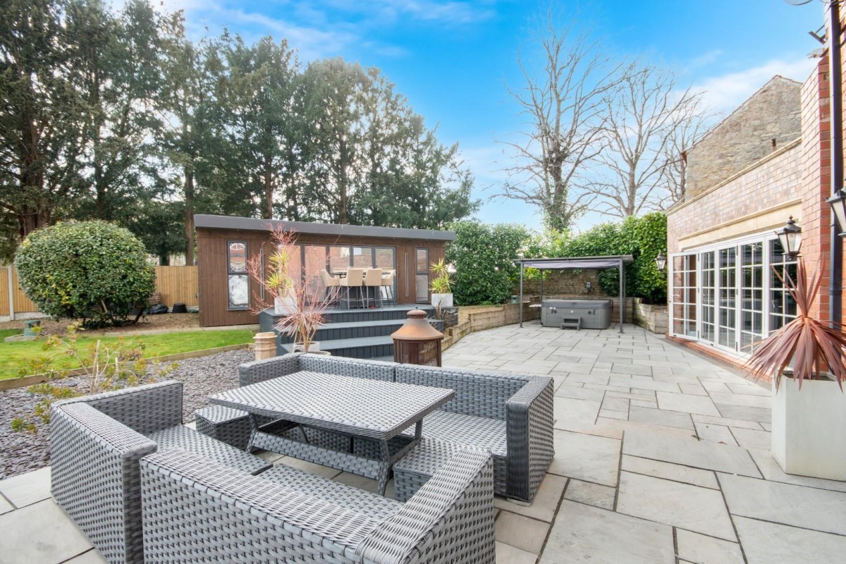 Vicarage Drive, Wadworth, Doncaster