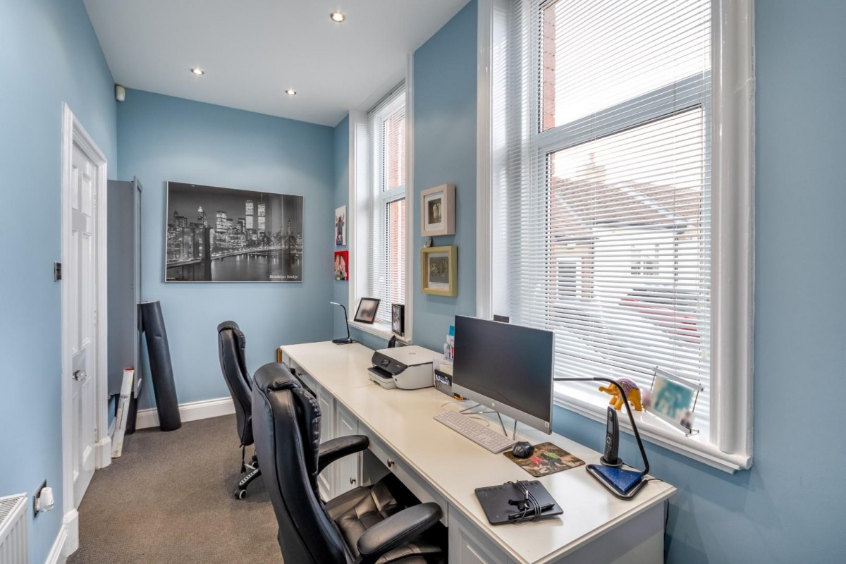 Vicarage Drive, Wadworth, Doncaster