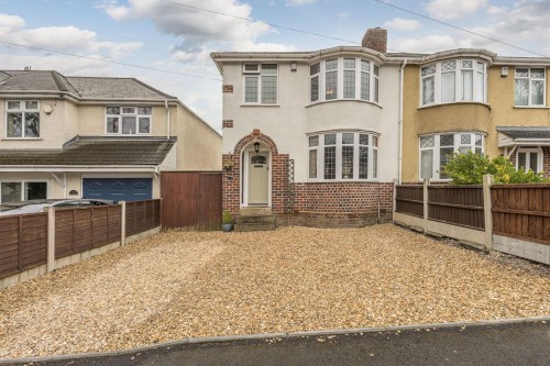 Queens Road, Sedgley