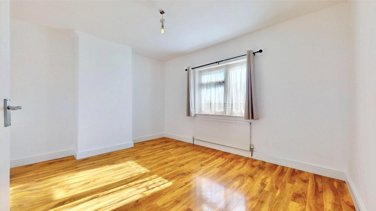 Mayesbrook Road, Dagenham, RM8