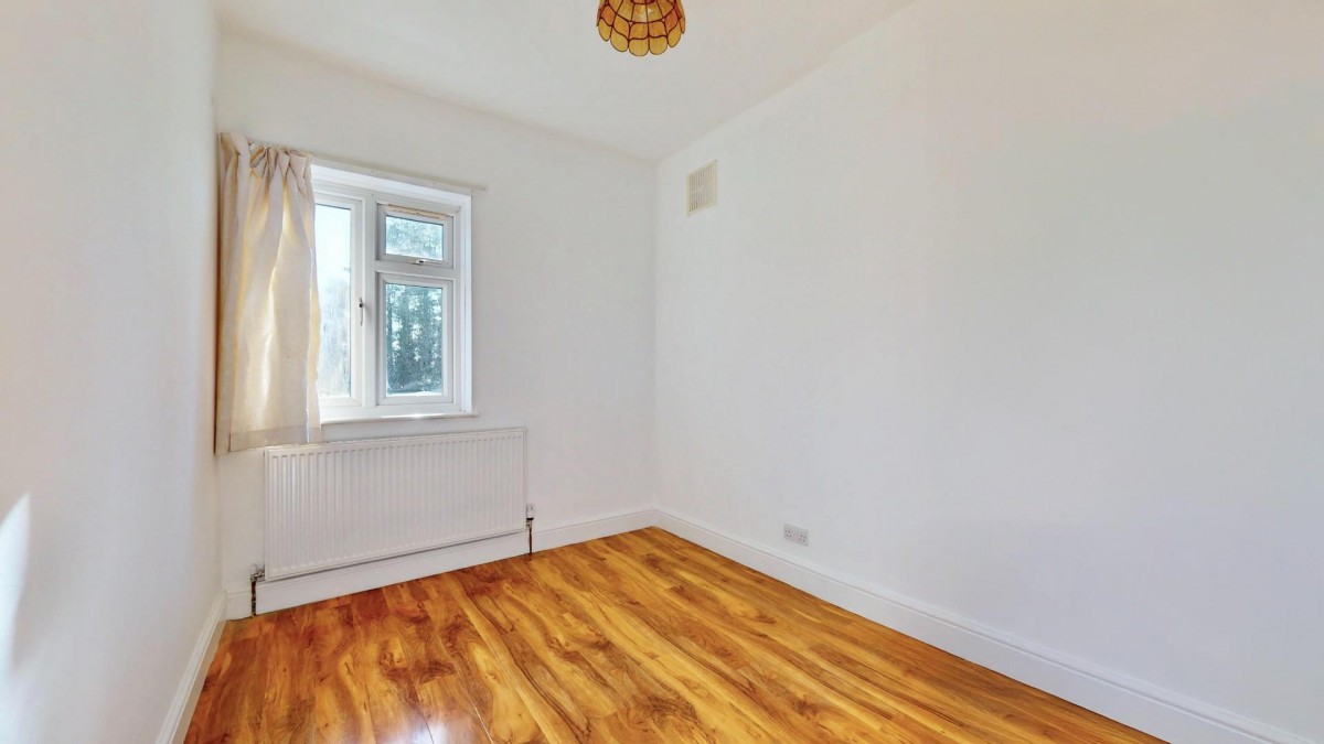 Mayesbrook Road, Dagenham, RM8