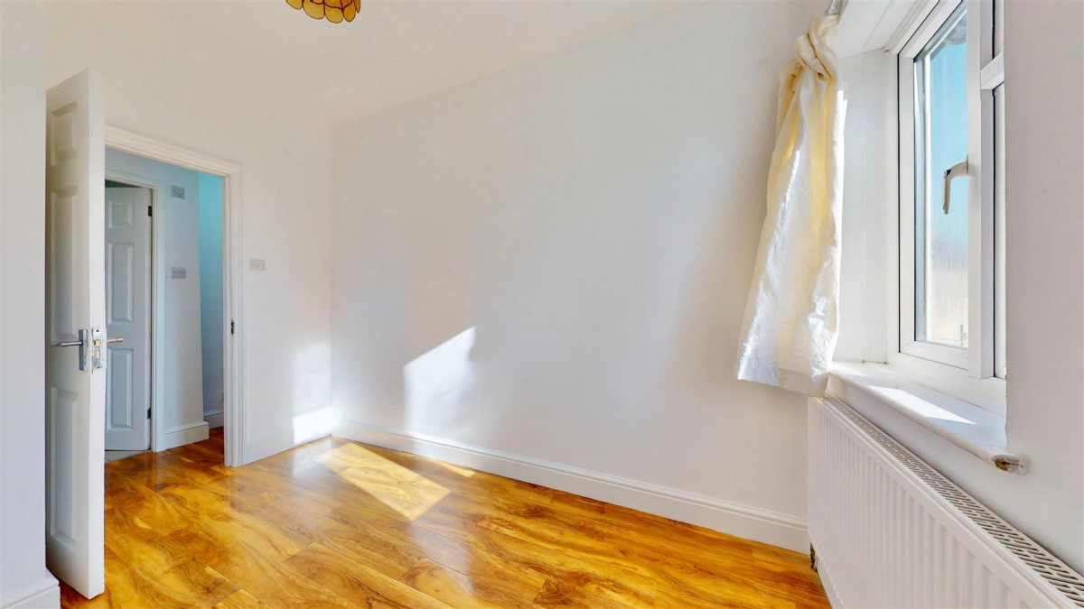 Mayesbrook Road, Dagenham, RM8