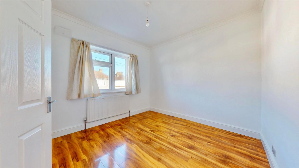 Mayesbrook Road, Dagenham, RM8