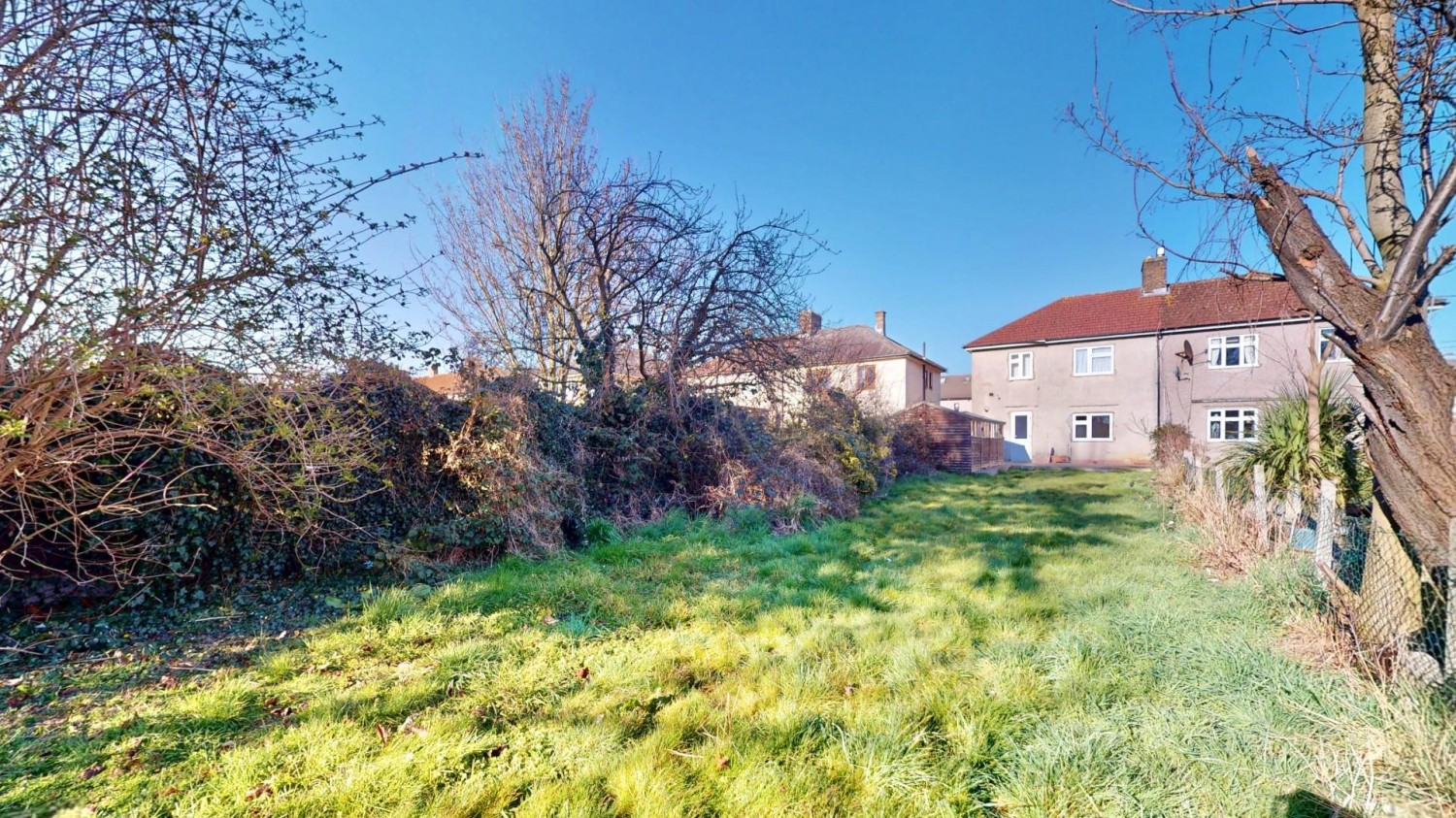 Mayesbrook Road, Dagenham, RM8