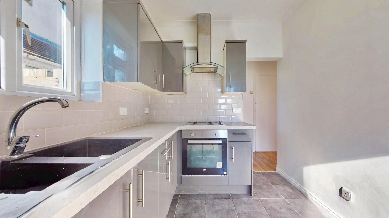 Mayesbrook Road, Dagenham, RM8