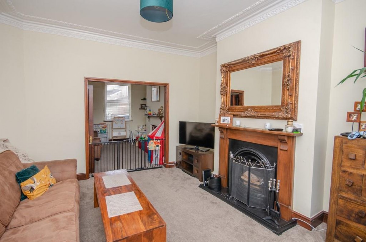 Downend Road, Downend, Bristol, BS16 5UF