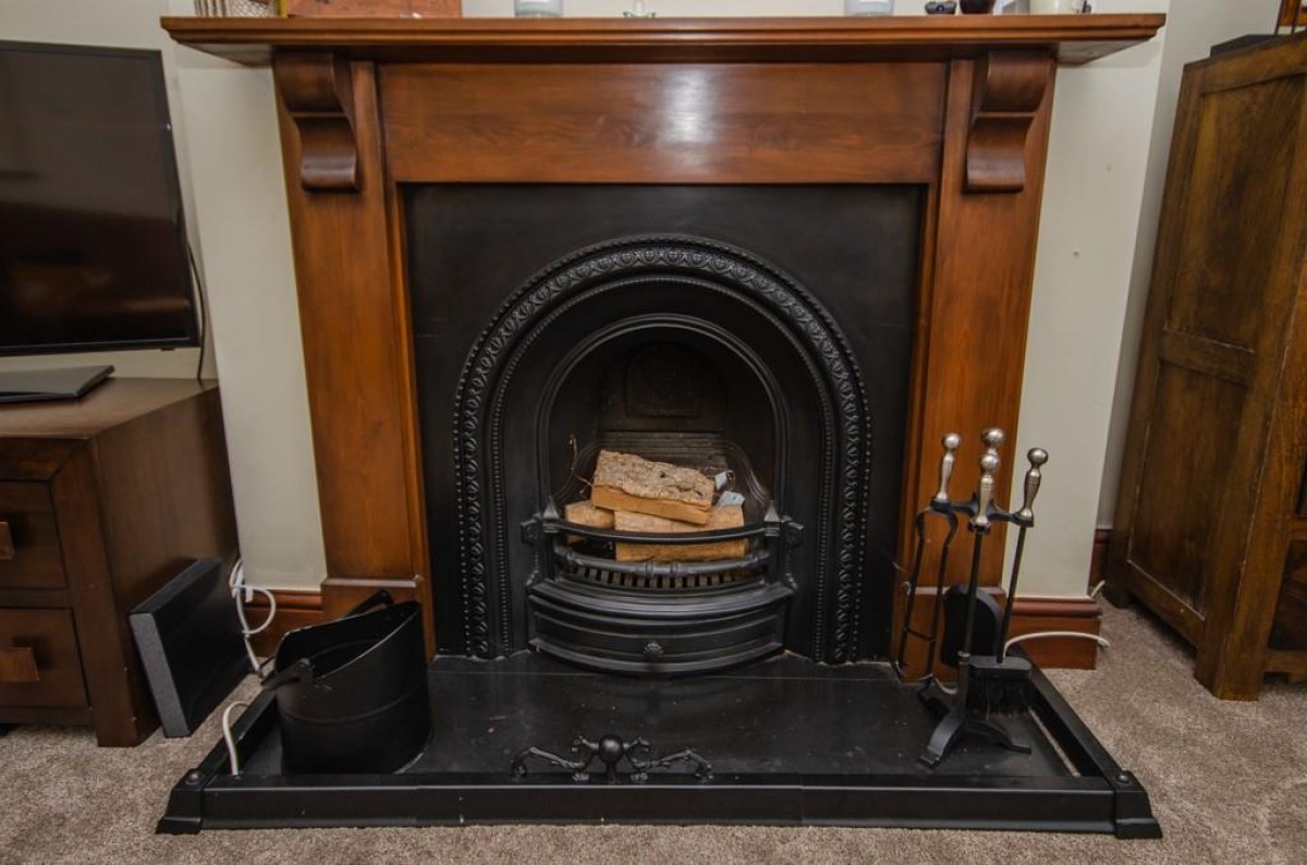 Downend Road, Downend, Bristol, BS16 5UF