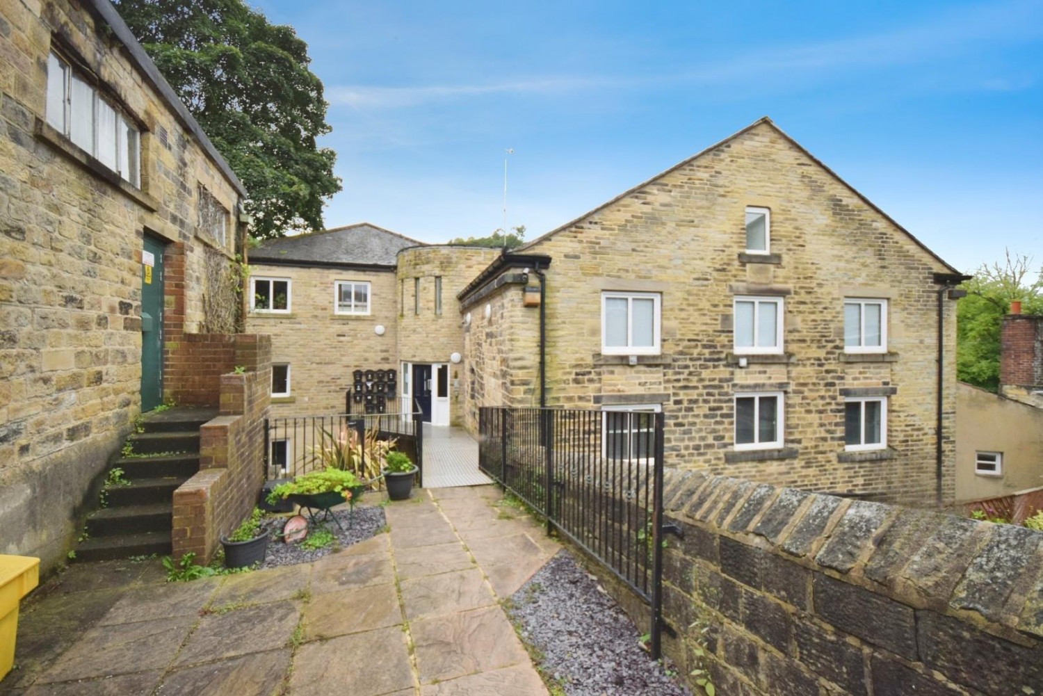 The Old Sunday School Dryden Street , Bingley, BD16 2LU