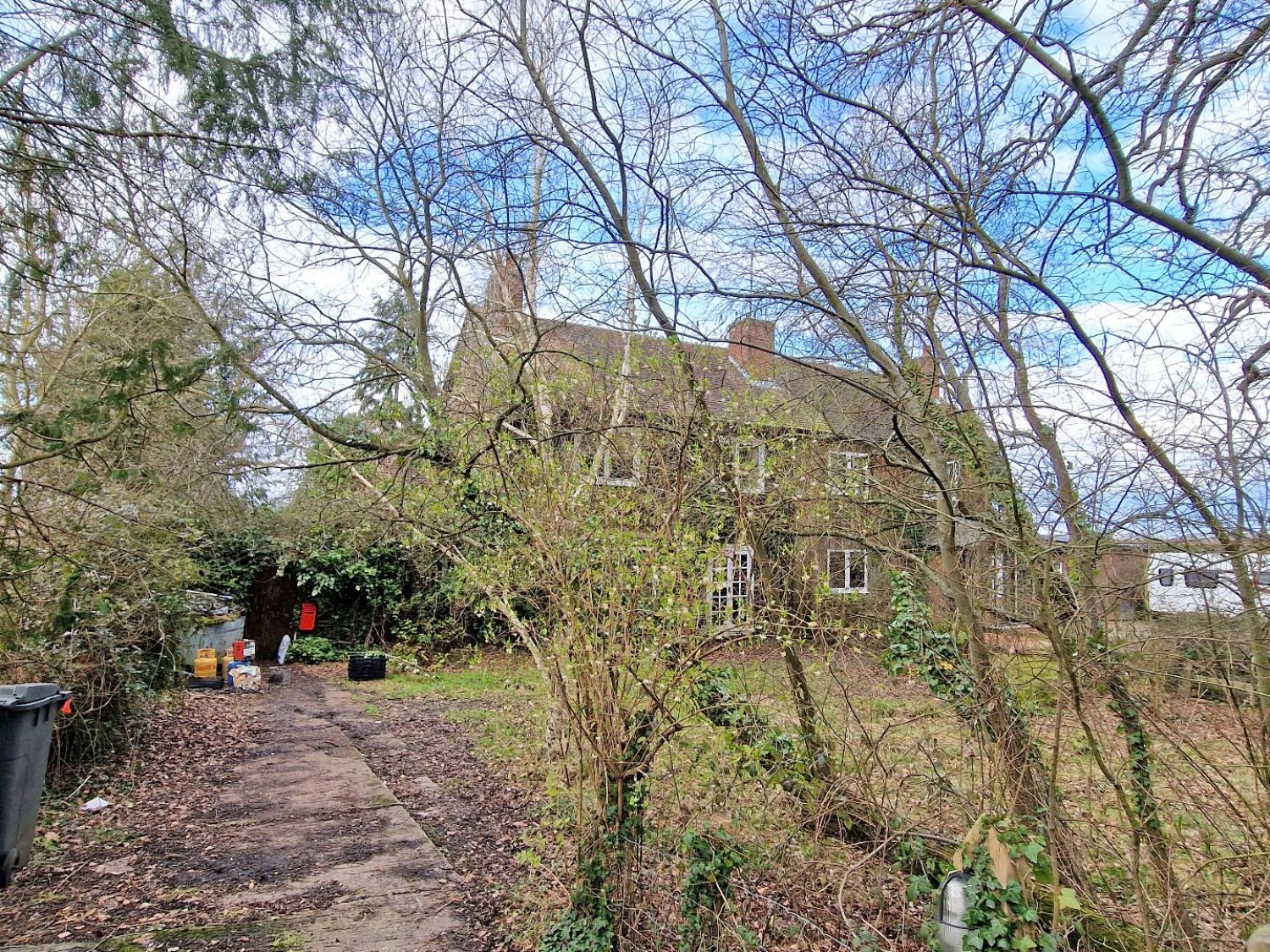 Clearfields Farm Cottages, Wotton Underwood, Aylesbury