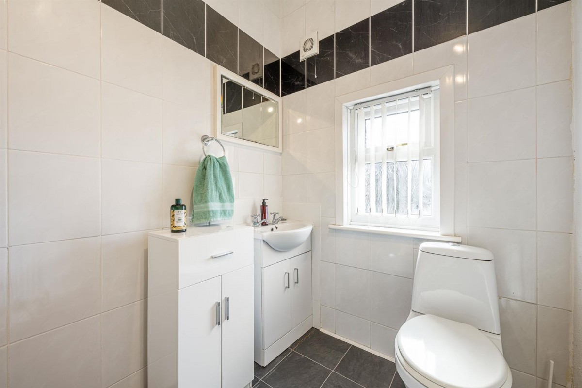 Siviters Lane, Rowley Regis, B65 8DP