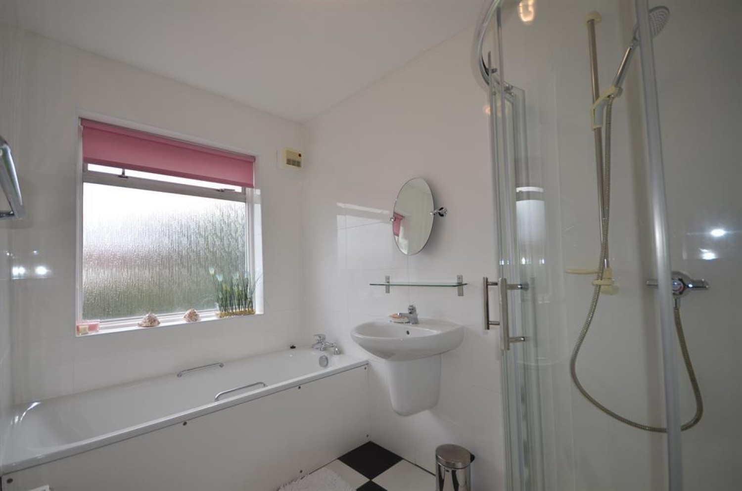 Brampton Grove, Kenton, Harrow, Middlesex, HA3 8LD