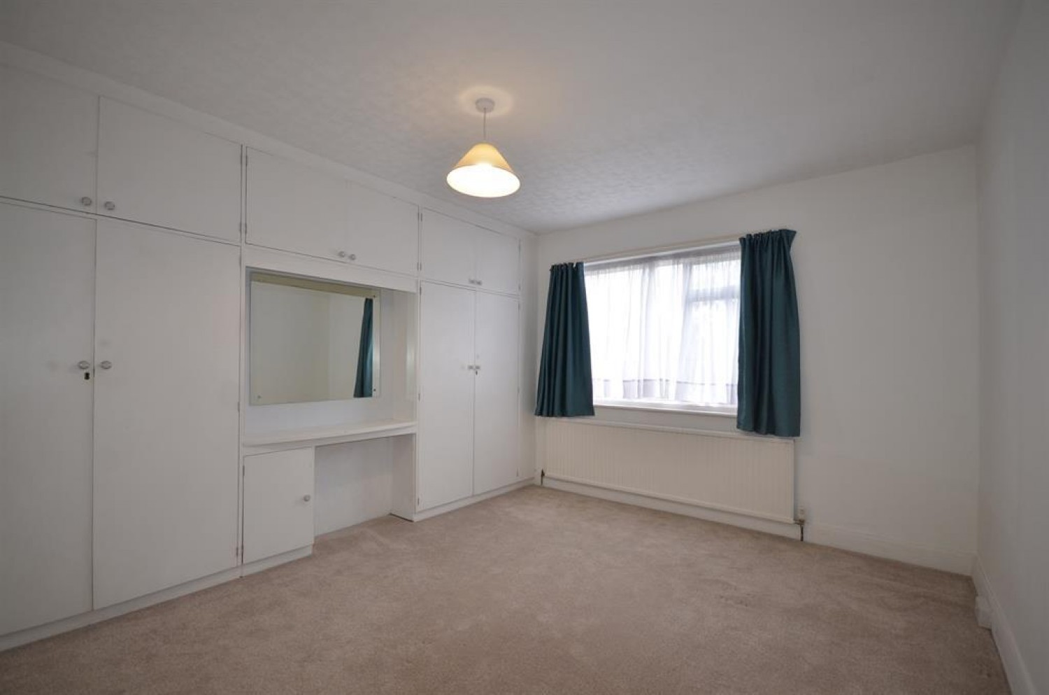 Brampton Grove, Kenton, Harrow, Middlesex, HA3 8LD