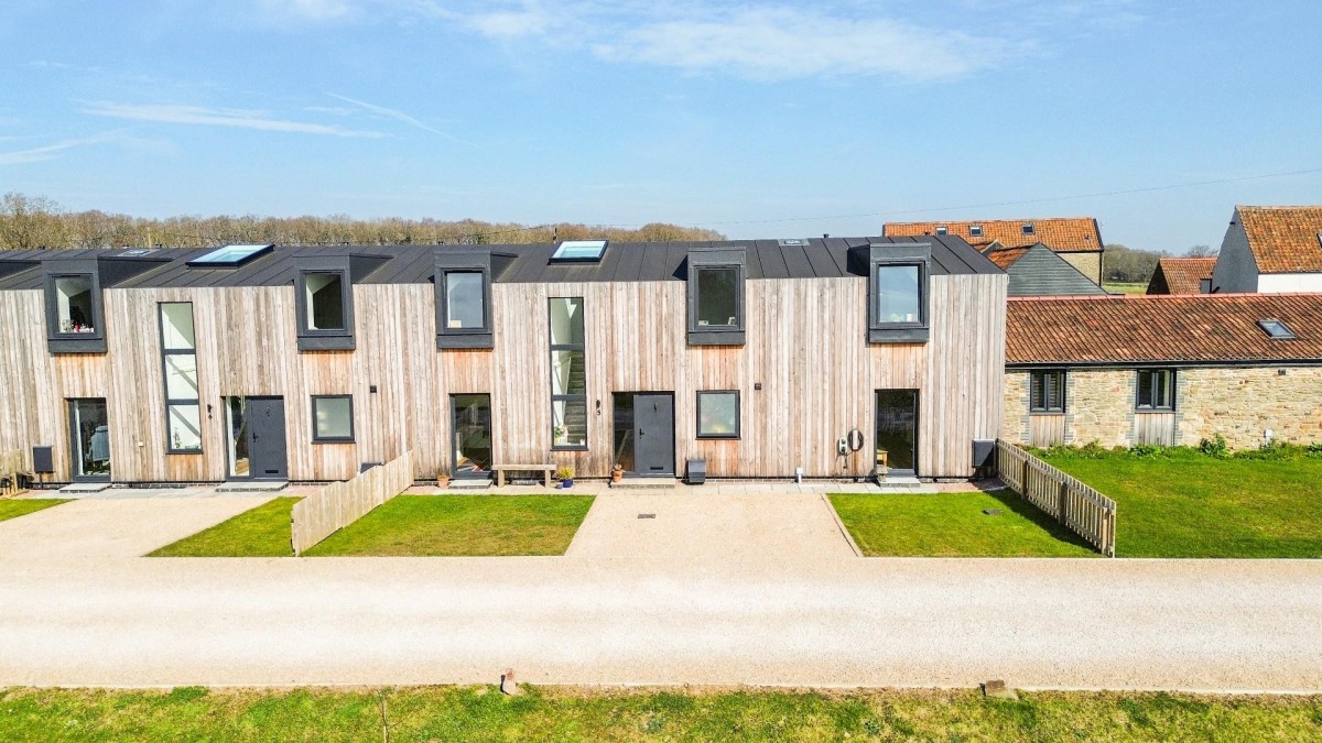 Box Hedge Farm Lane, Coalpit Heath, Bristol