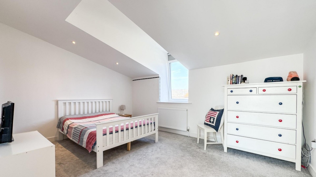 Box Hedge Farm Lane, Coalpit Heath, Bristol