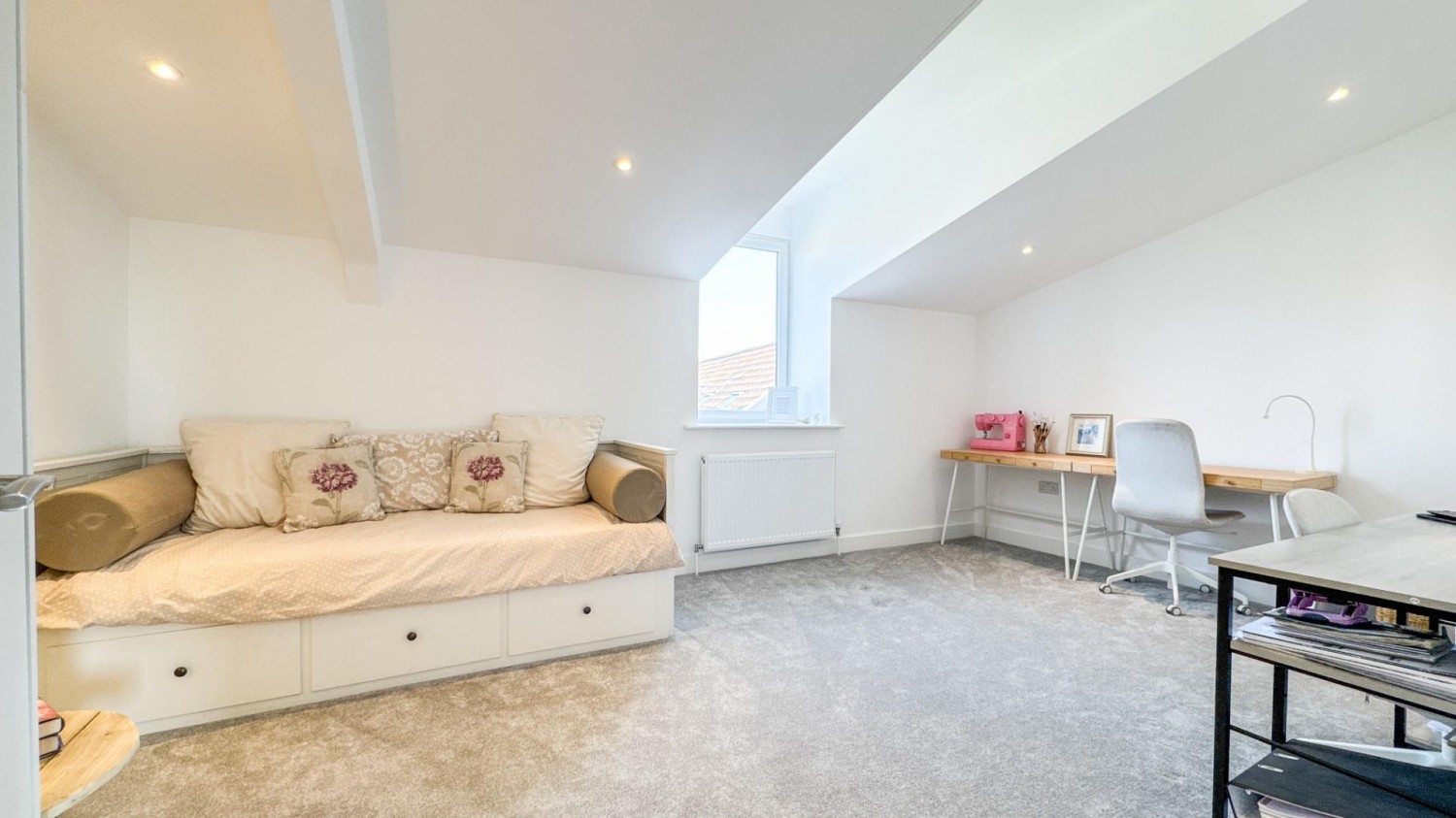 Box Hedge Farm Lane, Coalpit Heath, Bristol