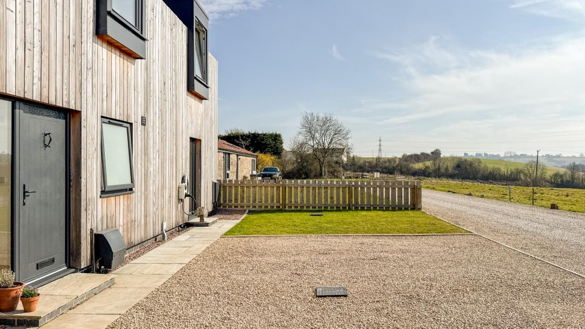Box Hedge Farm Lane, Coalpit Heath, Bristol