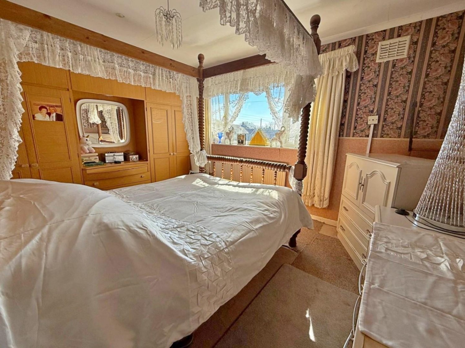 Coronation Avenue, Mile Oak, Tamworth