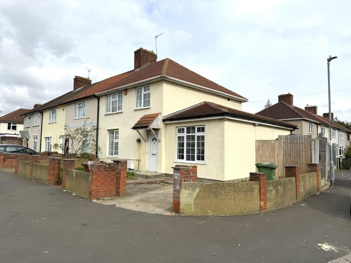 Durell Road, Dagenham, RM9