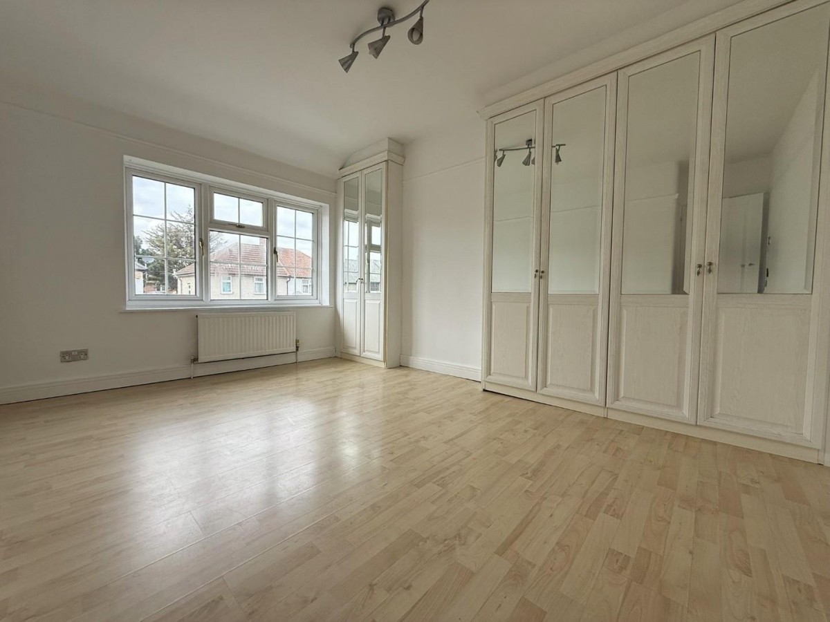 Durell Road, Dagenham, RM9