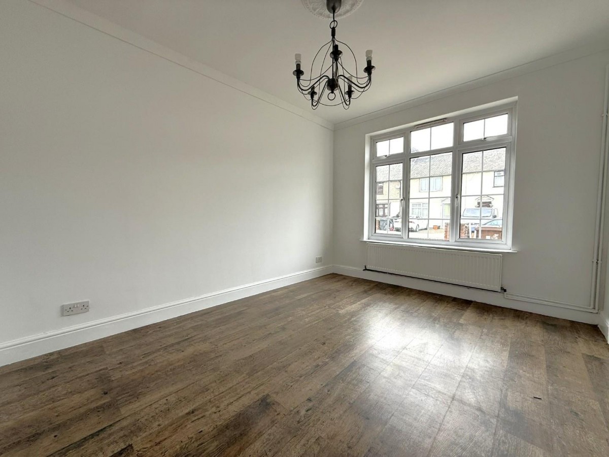 Durell Road, Dagenham, RM9