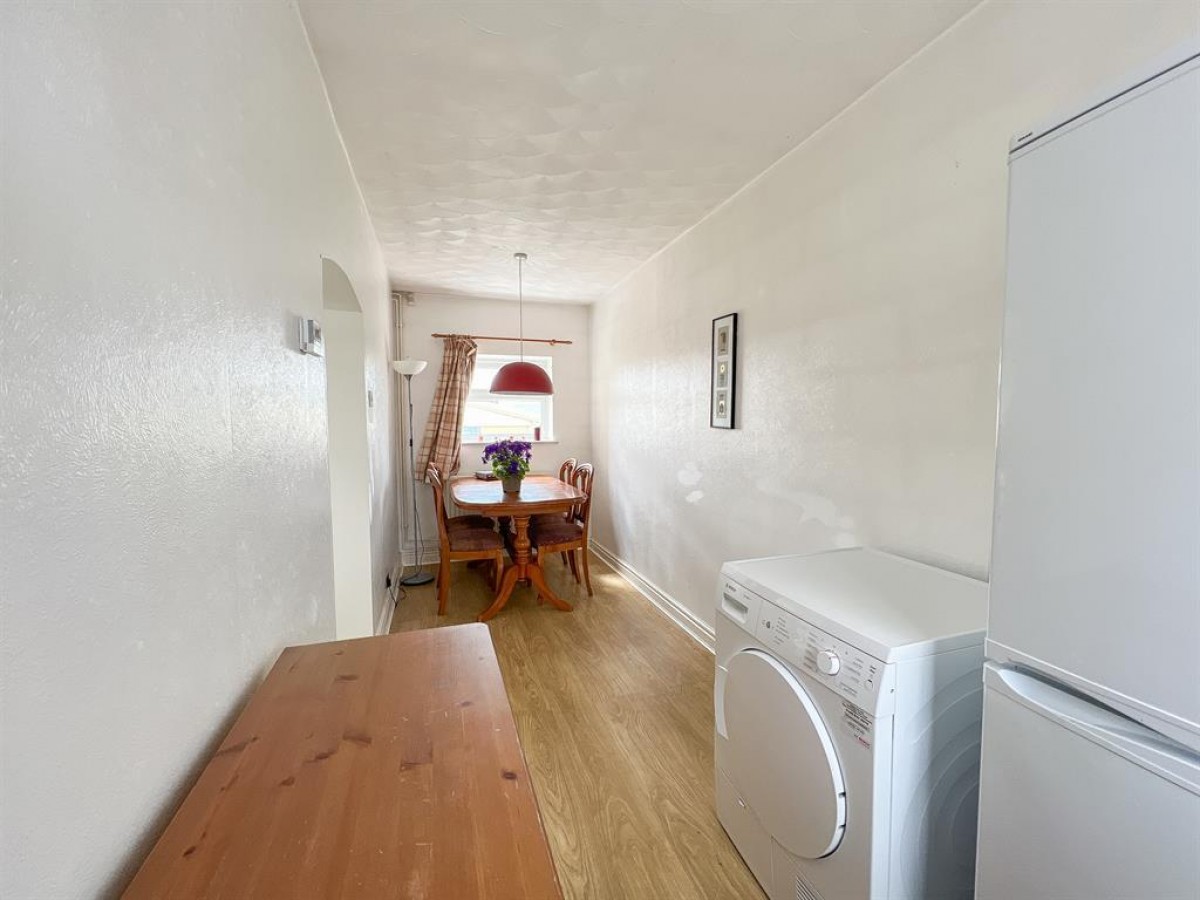 Queenshill Road, Bristol, BS4 2XL