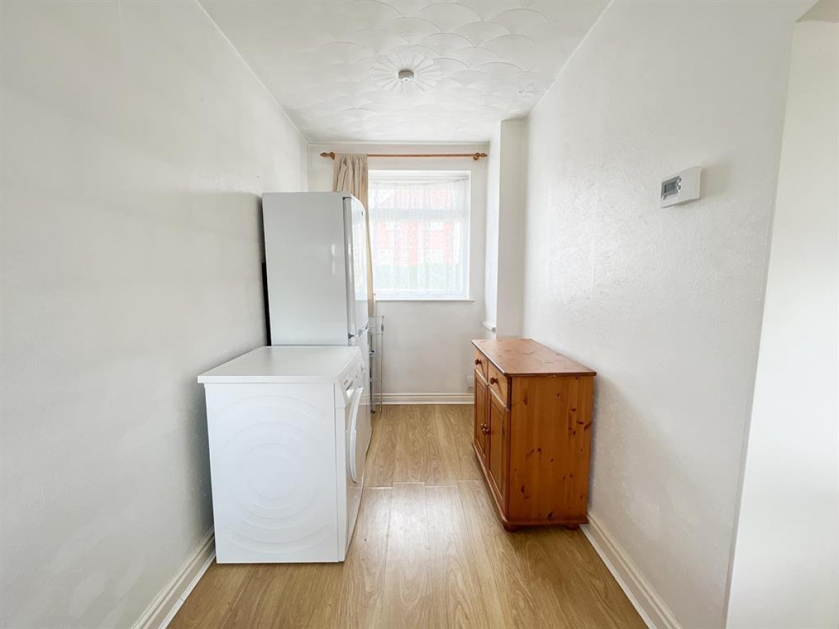 Queenshill Road, Bristol, BS4 2XL