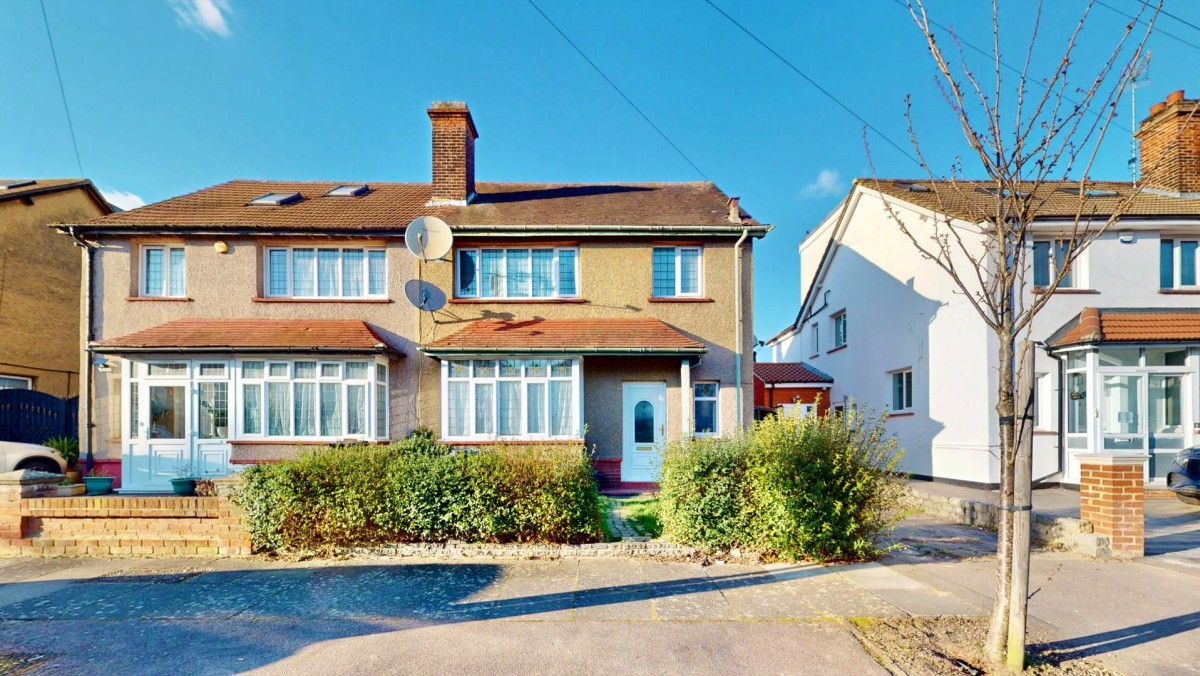 Church Road, Ilford, IG2