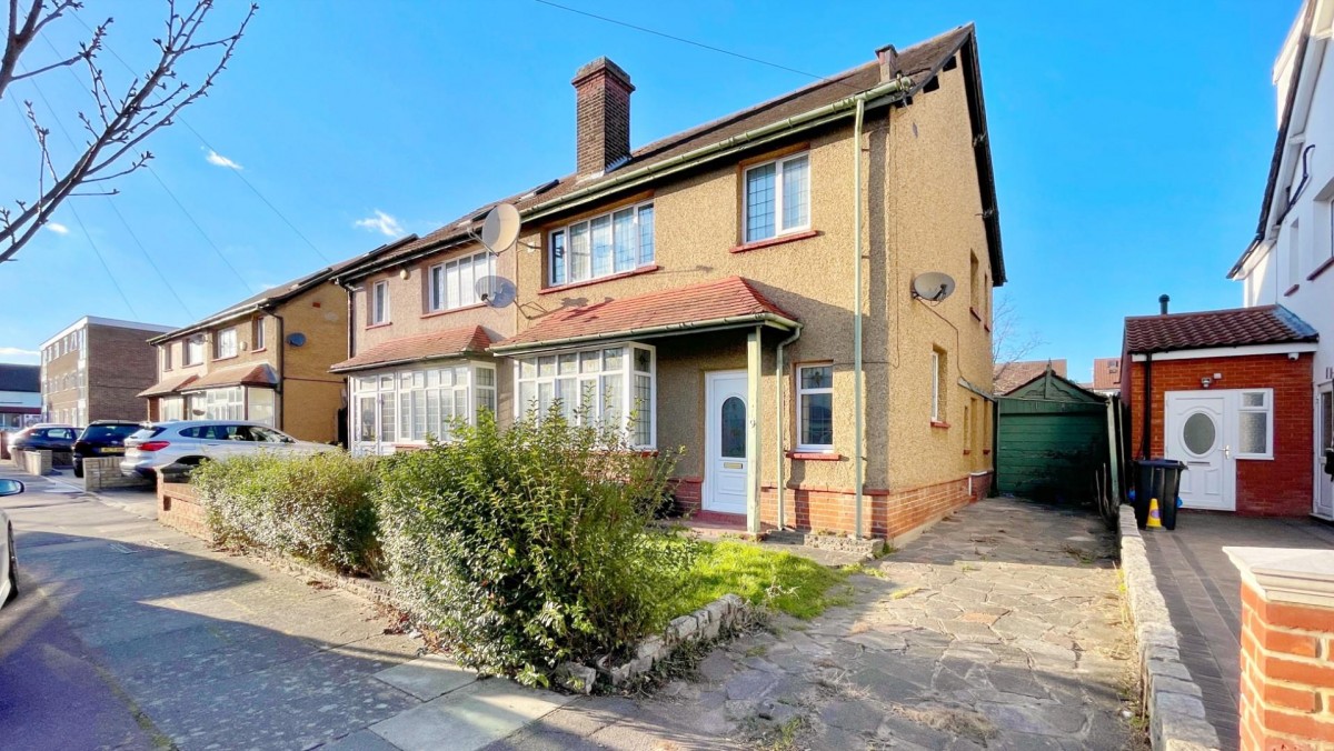 Church Road, Ilford, IG2