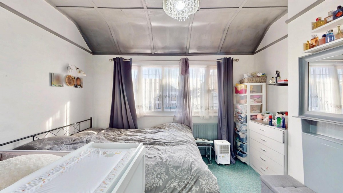 Church Road, Ilford, IG2