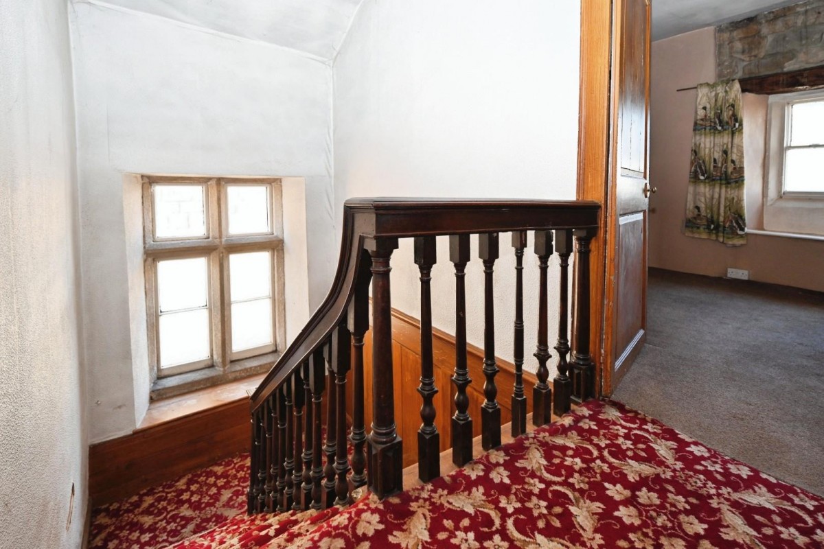 Old Hollings Hill, Guiseley, Leeds, LS20