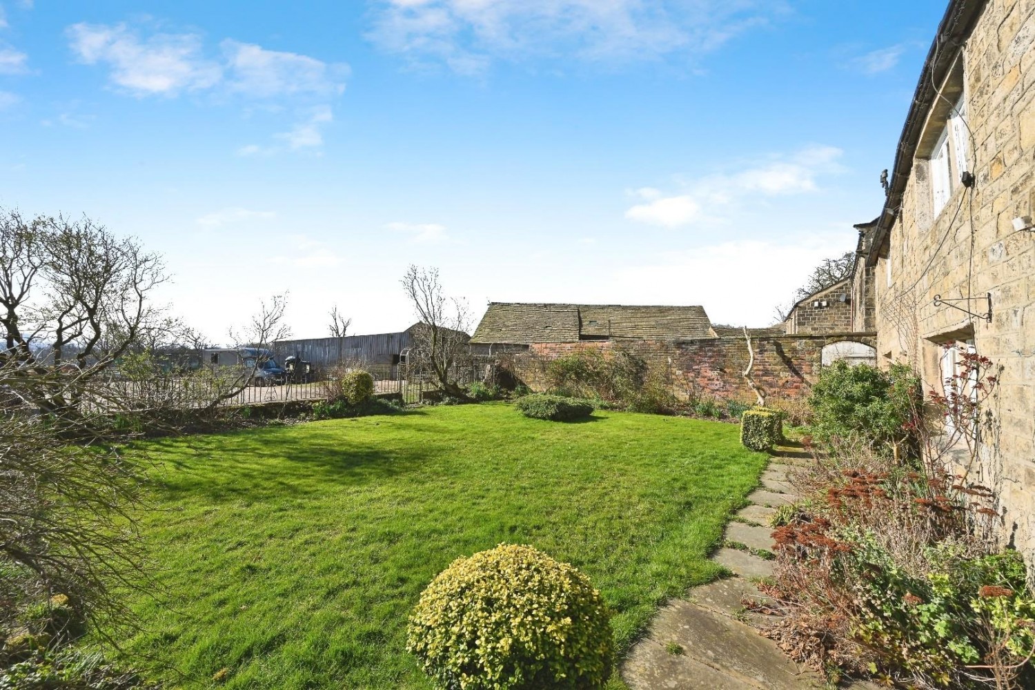 Old Hollings Hill, Guiseley, Leeds, LS20