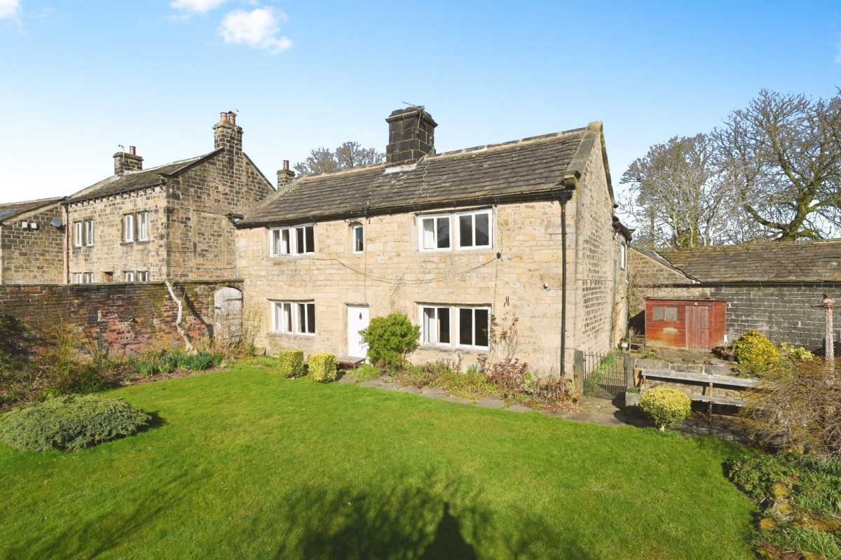 Old Hollings Hill, Guiseley, Leeds, LS20