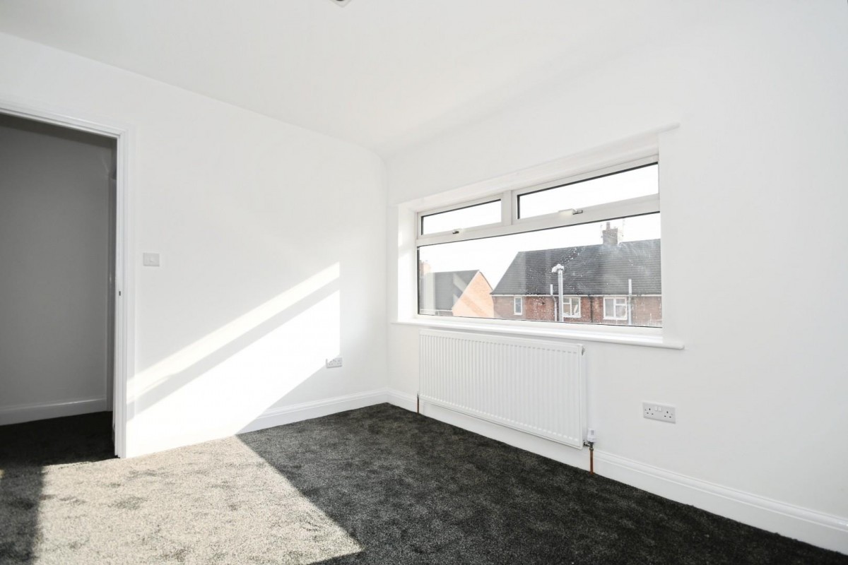 St. Augustines Rise, Chesterfield, S40 2RZ