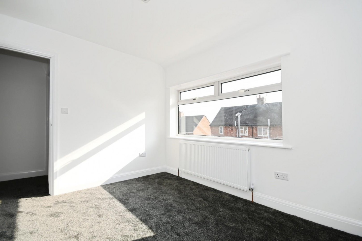 St. Augustines Rise, Chesterfield, S40 2RZ